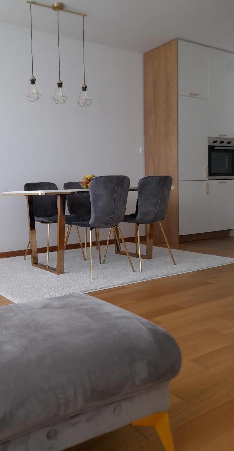 Apartman Lena บันยาลูกา ภายนอก รูปภาพ